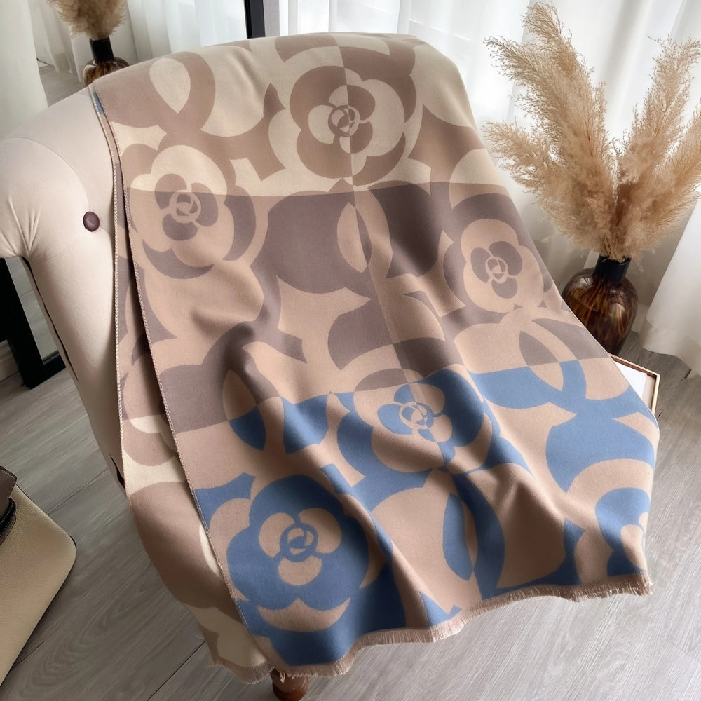 Abstract Retro Fringe Soft Shawl