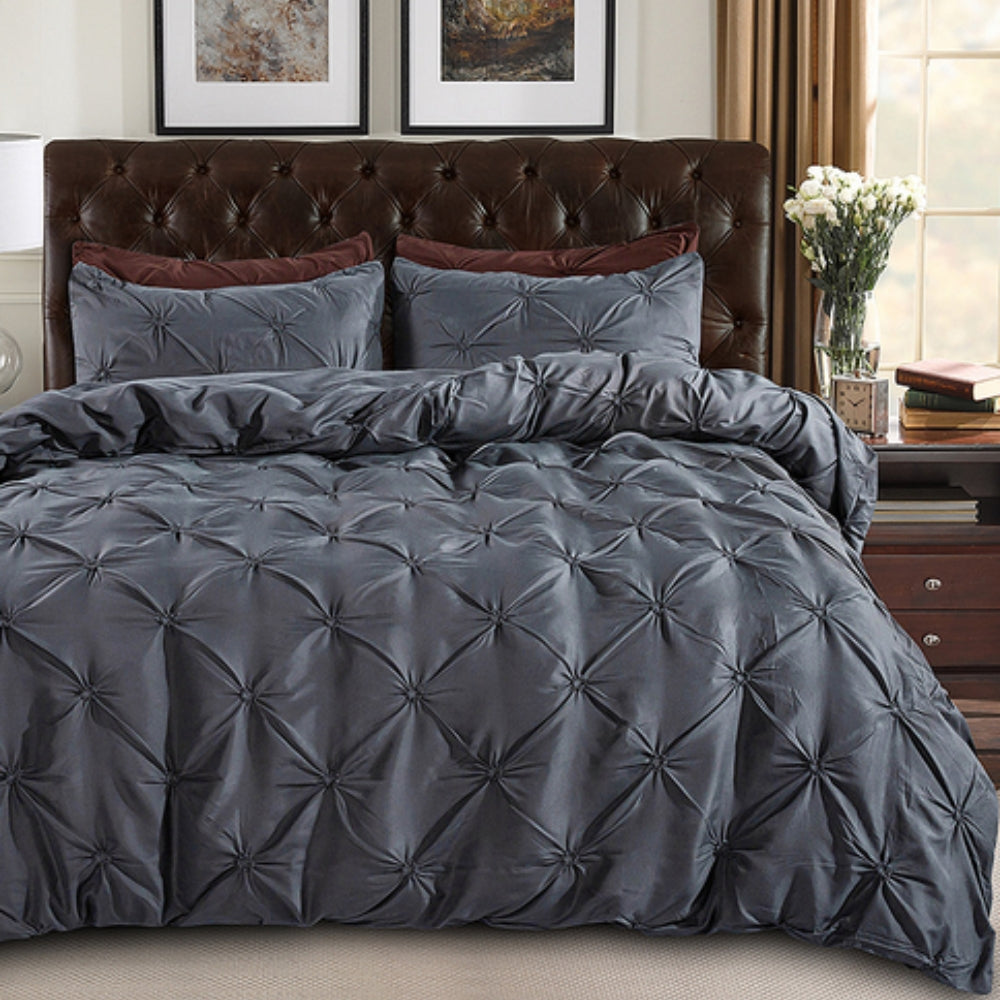 Amore Luxury Pinch Pleat Quilt Cover Set