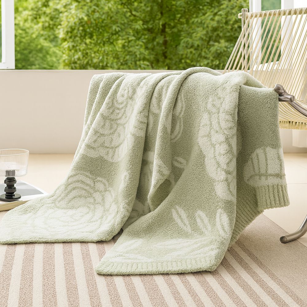 Green Floral Calm Throw Blanket