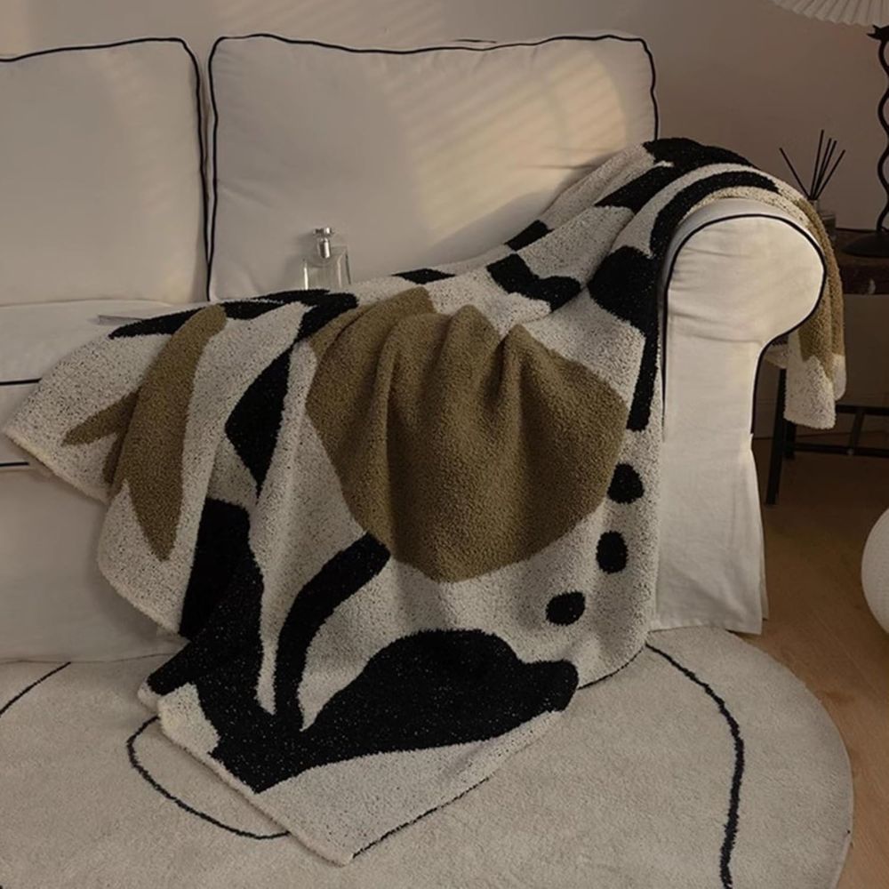 Terra Flow Cosy Throw Blanket